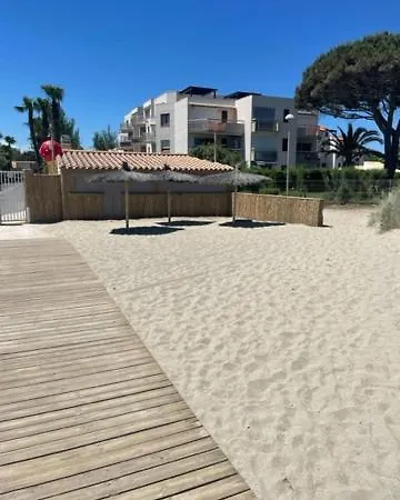 Apartman Rez De Jardin + Terrasse Piscine Et Acces Direct Plage